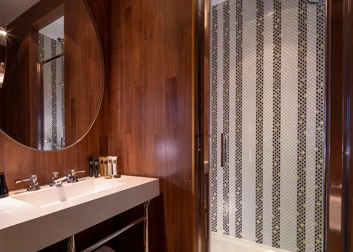 メゾンfl ホテル パリ