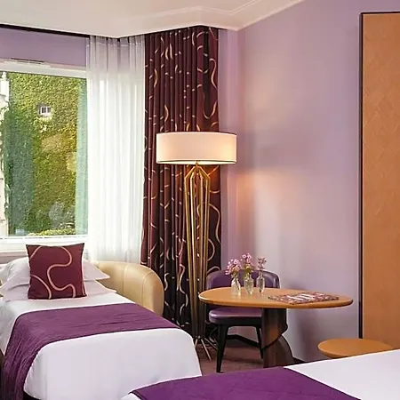 Ξενοδοχείο Maison Fl 4*